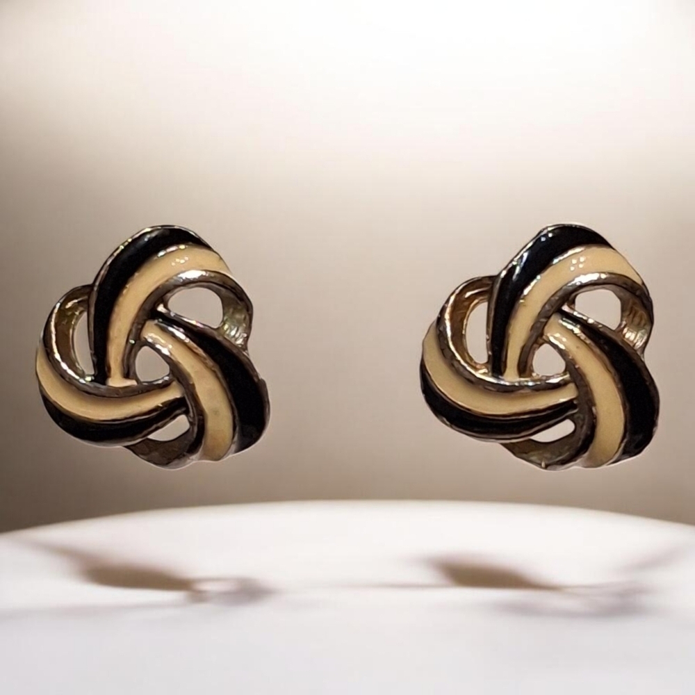 Vintage  Black and Cream Enamel Swirl Knot Postback Earrings